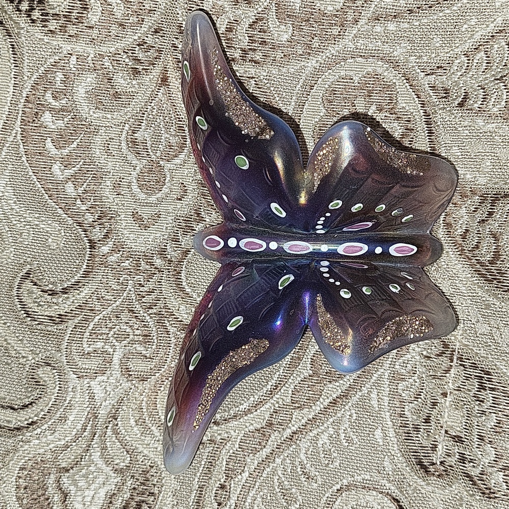 FENTON Vintage Signed Iridescent Butterfly figurine - Picture 3 of 9
